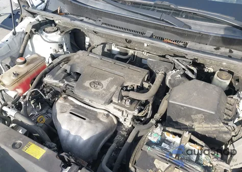 2015 Toyota Rav4 Le z USA, uszkodzony, nr VIN JTMZFREV1FJ032716